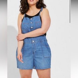 Torrid tie strap shortfall/overalls